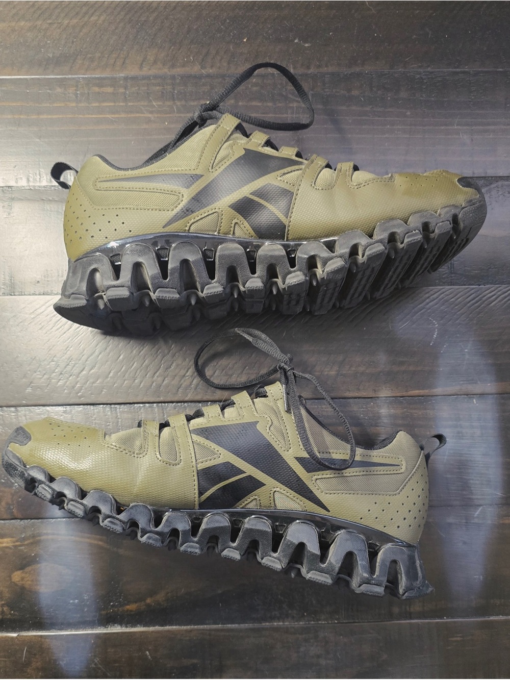 Reebok Olive Green and Black Men’s Athletic Lace-Up Sneakers